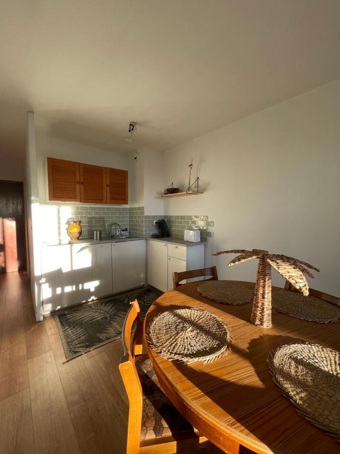 "Les Palmiers" Studio Spacieux Vue Mer Terrasse & Parking Saint-Cyr-sur-Mer Buitenkant foto
