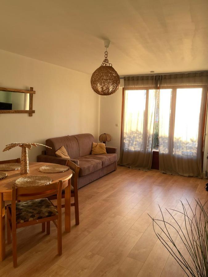 "Les Palmiers" Studio Spacieux Vue Mer Terrasse & Parking Saint-Cyr-sur-Mer Buitenkant foto