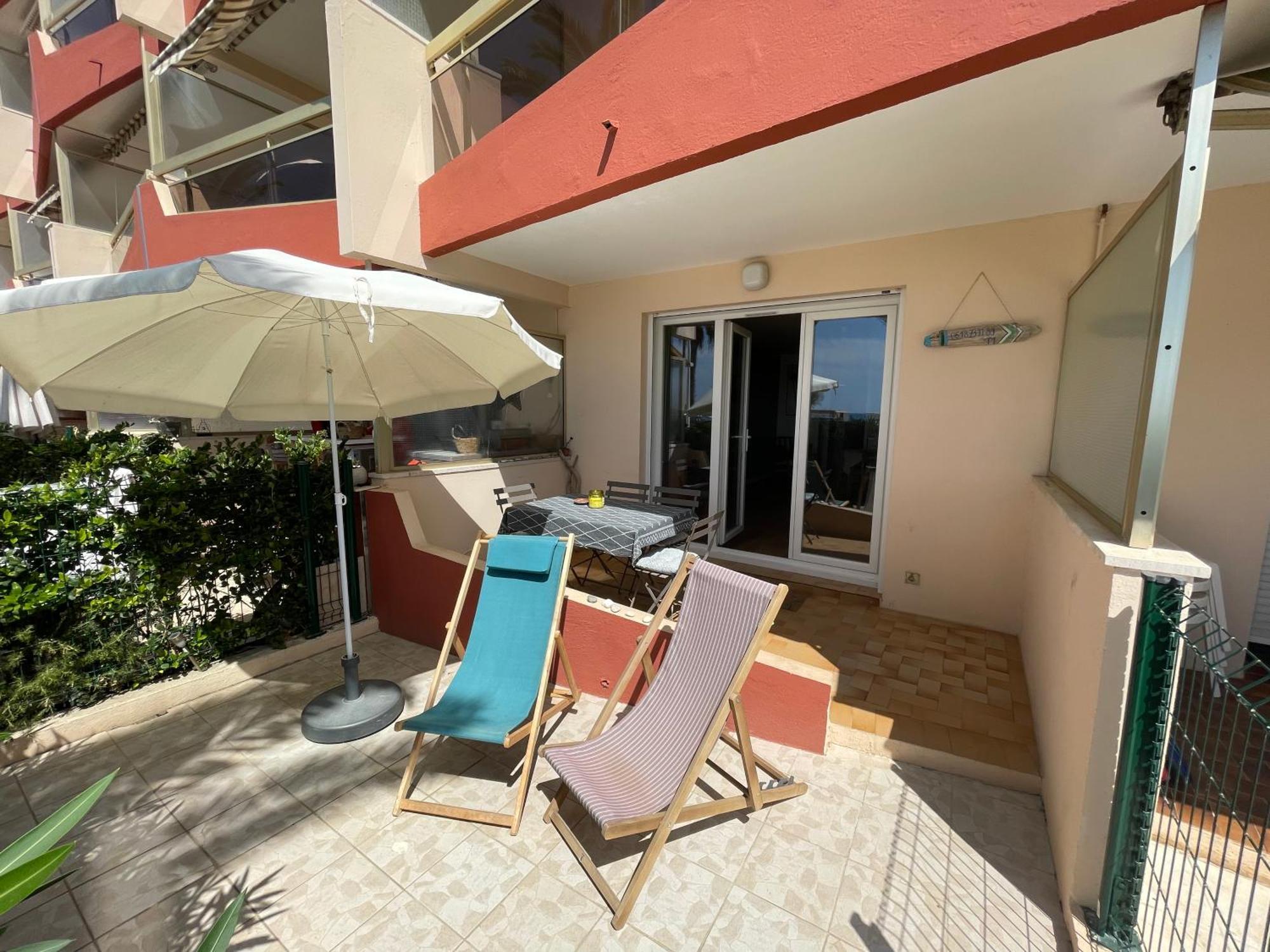 "Les Palmiers" Studio Spacieux Vue Mer Terrasse & Parking Saint-Cyr-sur-Mer Buitenkant foto